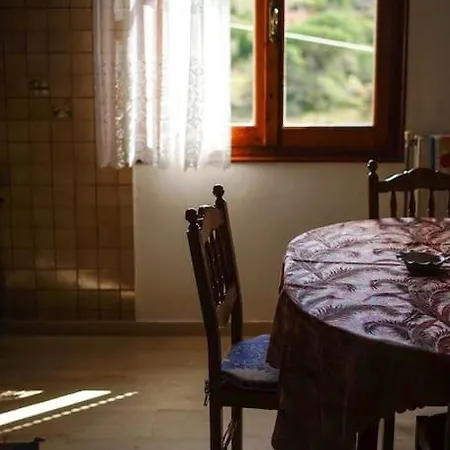 Traditional Cozy In Lafkos, Pelion Lägenhet *